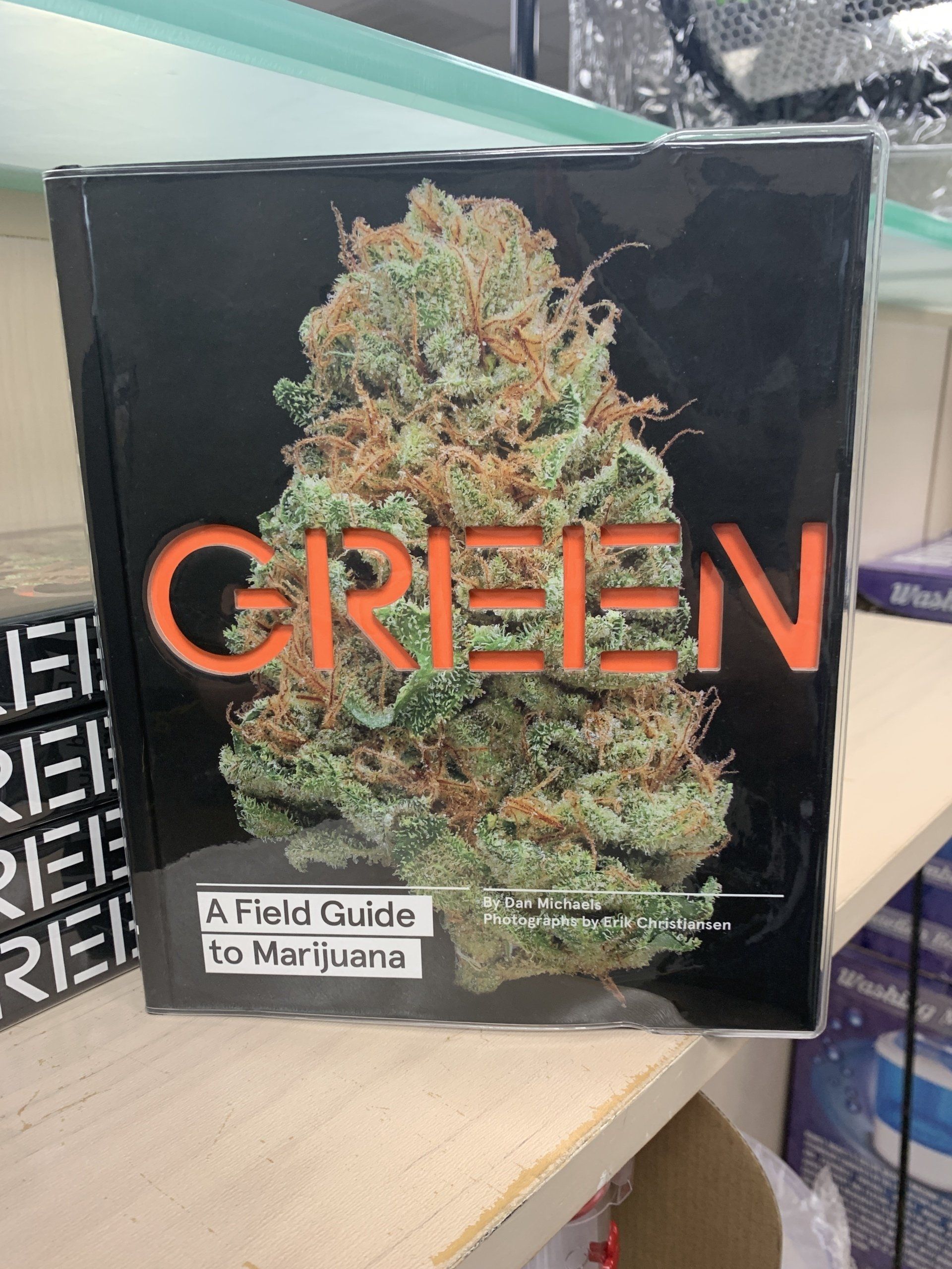 GREEN A Field Guide to Marijuana - Book