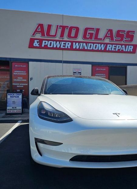 Windshield rock chip repair in San Bernardino, CA Windshield rock chip repair in San Bernardino, CA