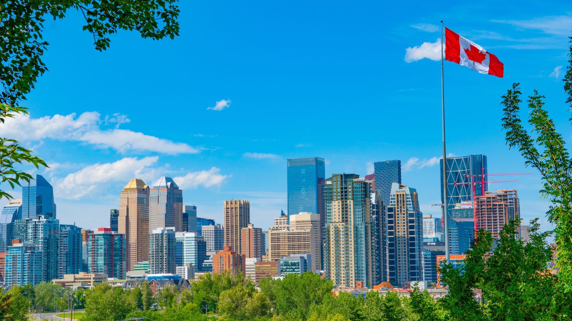 HR support for expanding into Canada