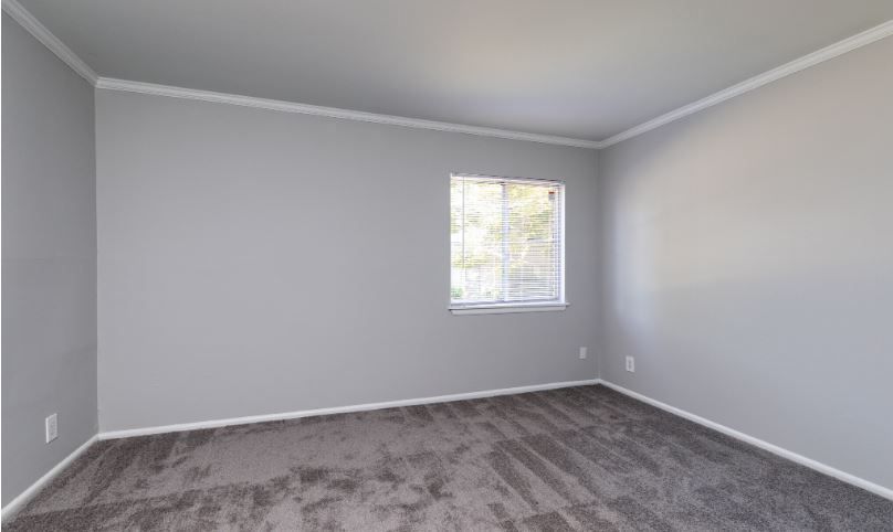 Interior photo of an empty apartment