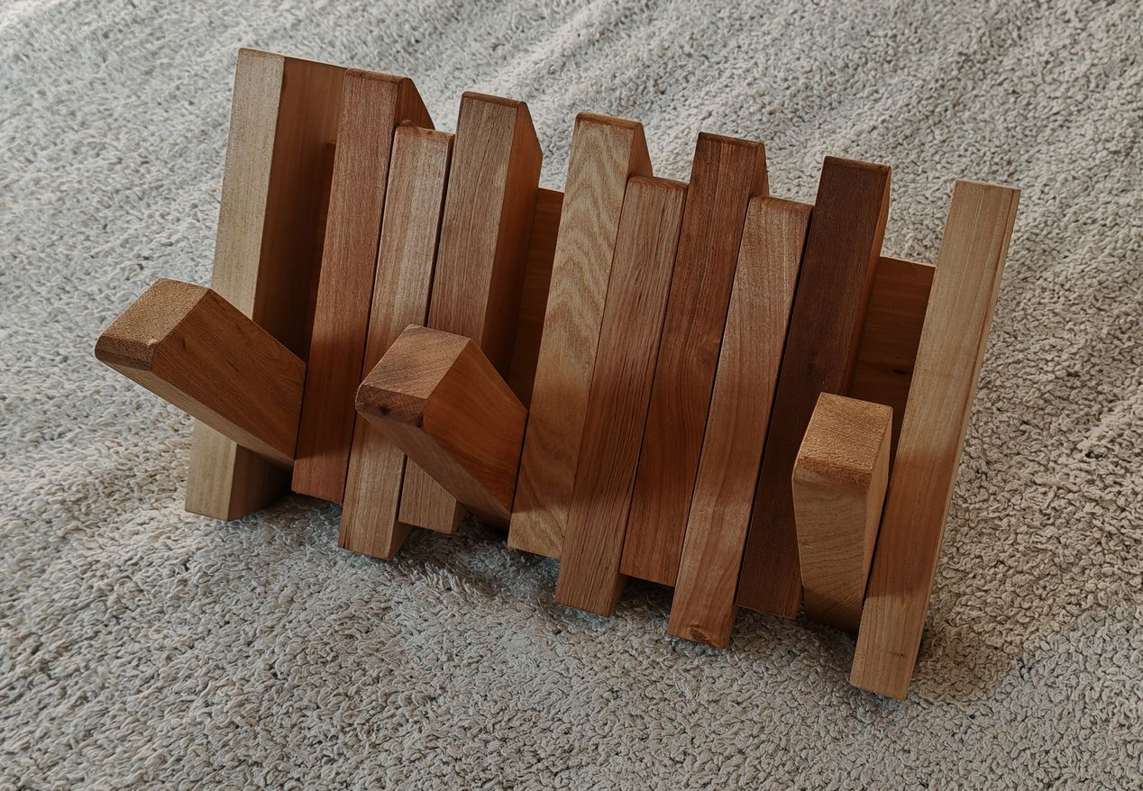 Perchero Teclas Mañío