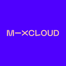 Check out my mixes on Mixcloud!