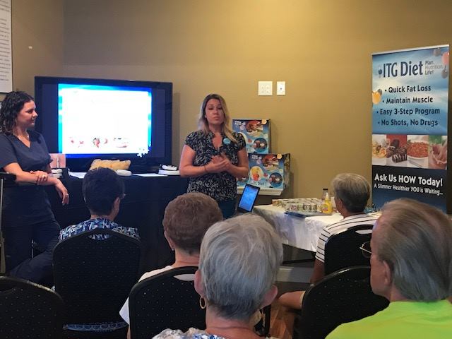 Woman Discussing To The People — Lady Lake, FL  — RN Medical Laser & Weight Loss