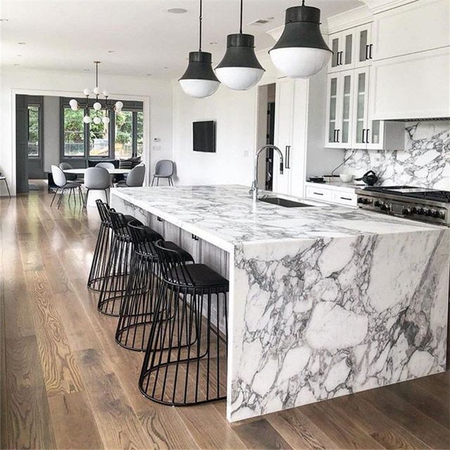 https://lirp.cdn-website.com/25296e35/dms3rep/multi/opt/White-Arabescato-Cervaiole-Marble-Kitchen-Countertops-640w.jpg