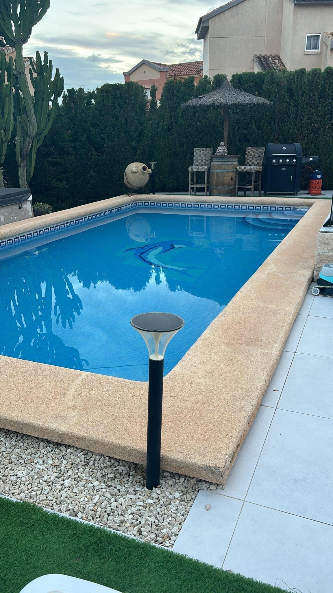 ASFF Benidorm AllServicesFrankFransen Munstergeleen zwembad aanleggen Benidorm contractor pool build