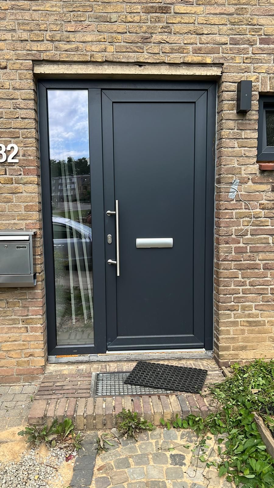 ASFF Alicante door installation AllServicesFrankFransen Munstergeleen deur installeren Benidorm door