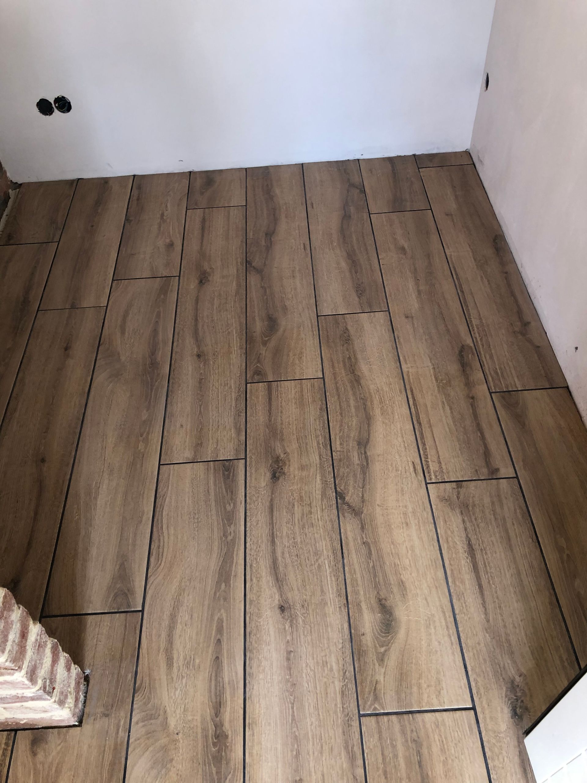 ASFF Alicante AllServicesFrankFransen Munstergeleen vloerrenovatie Benidorm contractor floor renovation tiling