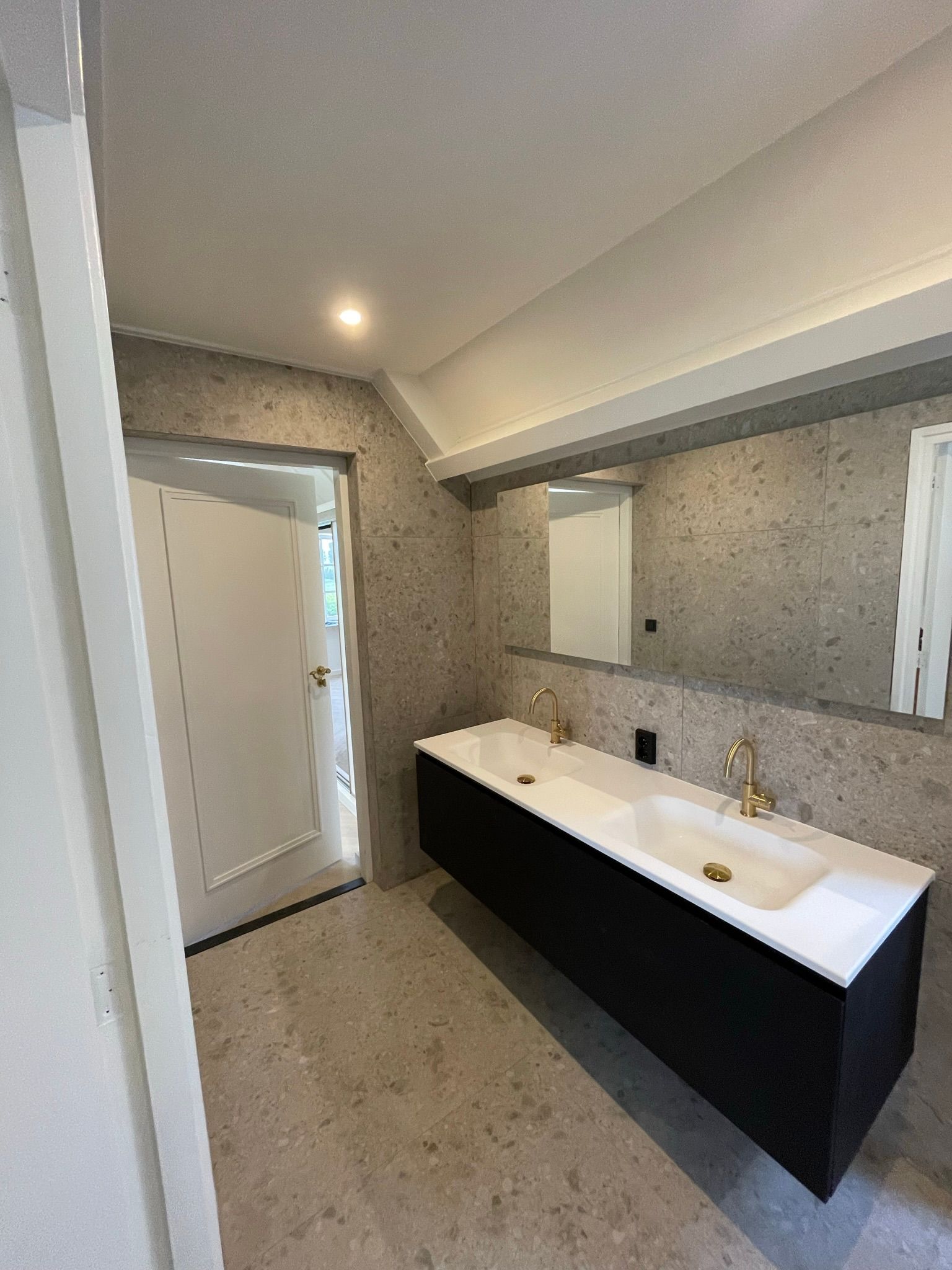 ASFF Alicante bathroom remodel Benidorm contractor bathroom renovation