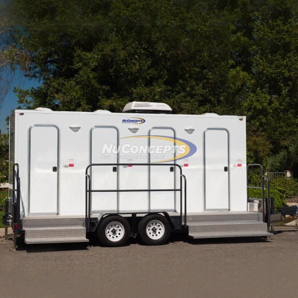 Majestic 2 unit luxury Restroom trailer rental in Downey CA 90242