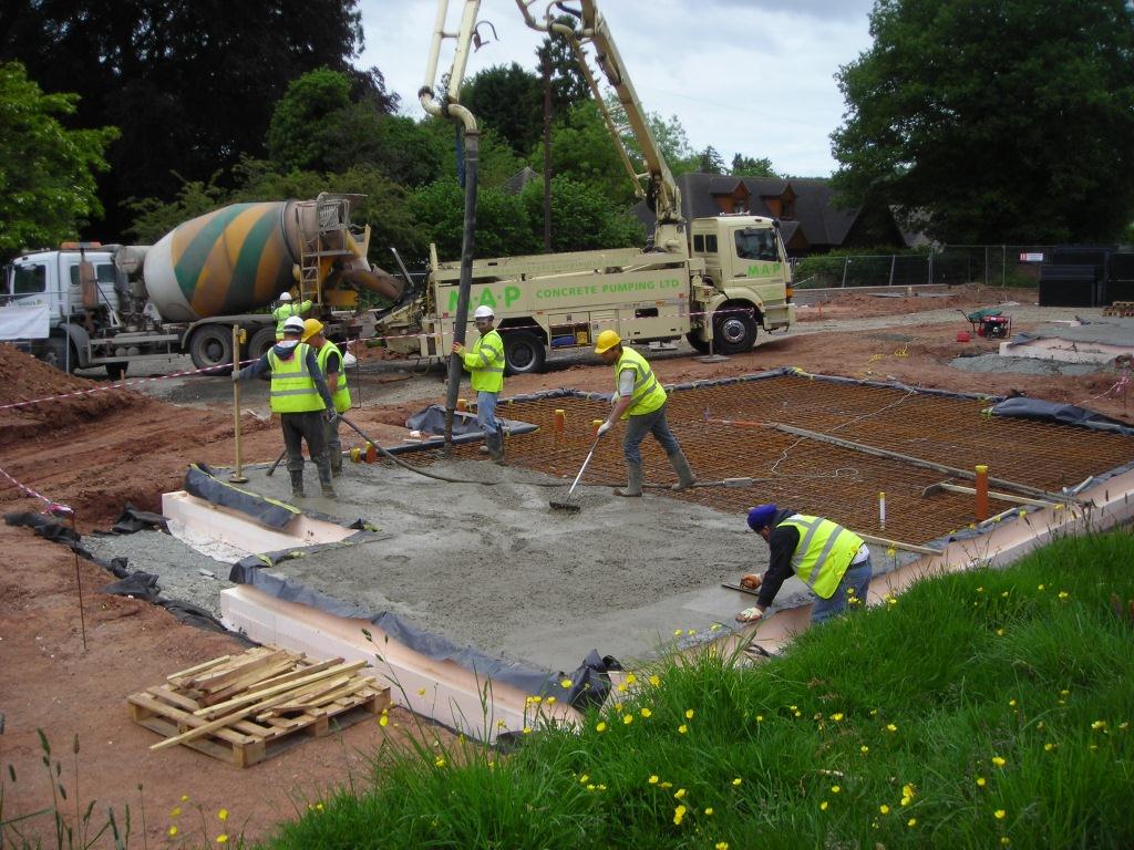 Concrete can be poured into the ISOQUICK The Insulated Raft using a crane or concrete pump, as shown here, without need for further shuttering.