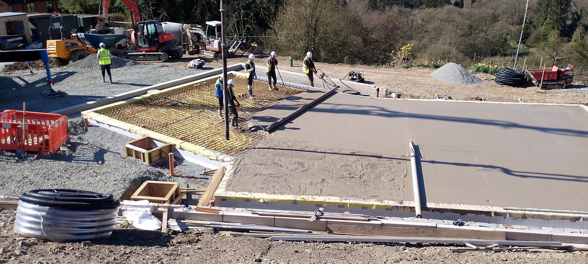 Concrete pour in Isoquick at Malvern