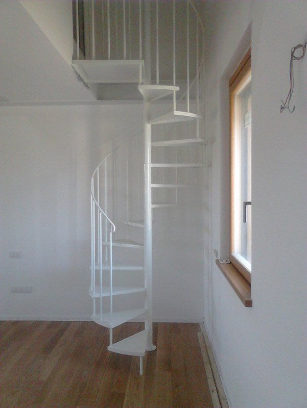 scala in ferro a chiocciola