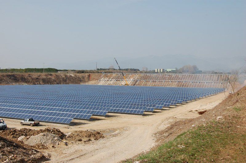 struttura in ferro per pannelli fotovoltaici