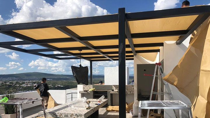 LONAS, TOLDOS, ESTRUCTURAS Y MALLA SOMBRA ESTRUFLEX