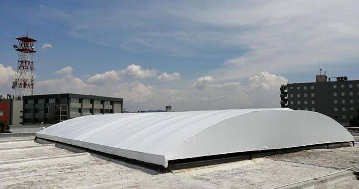 LONAS, TOLDOS, ESTRUCTURAS Y MALLA SOMBRA ESTRUFLEX