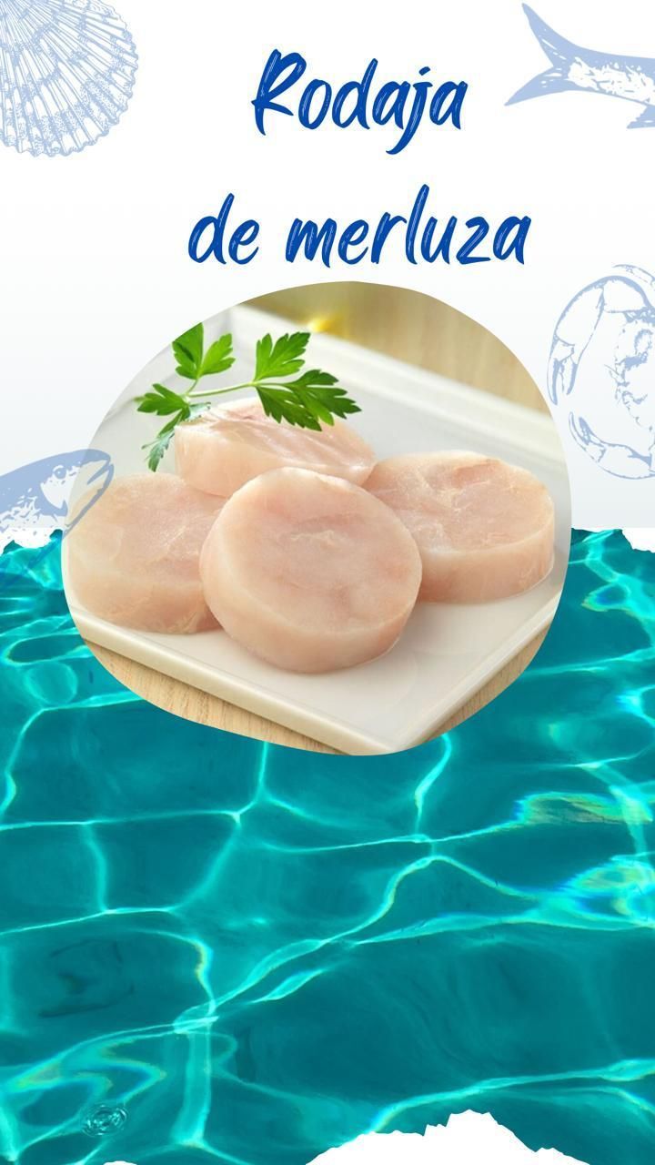 Un plato de comida con rodaja de merluza escrito en él