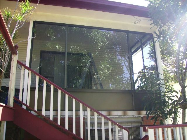 Description: Bronze aluminium window with aluminium lowlites  