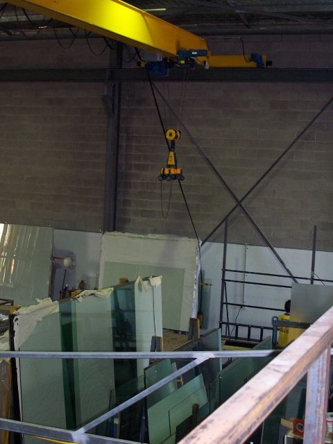 Description: Overhead crane to handle the largest sheets of glass