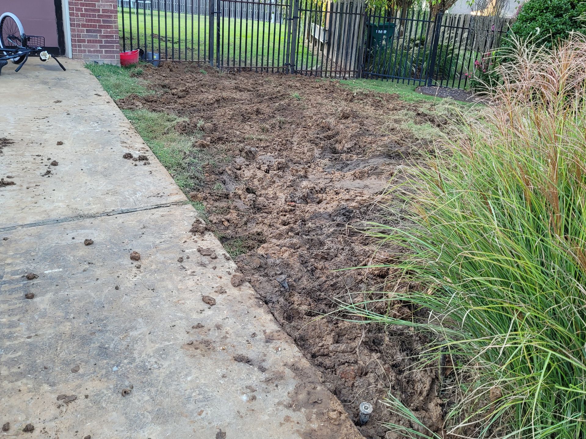 There is a lot of dirt on the side of the road.