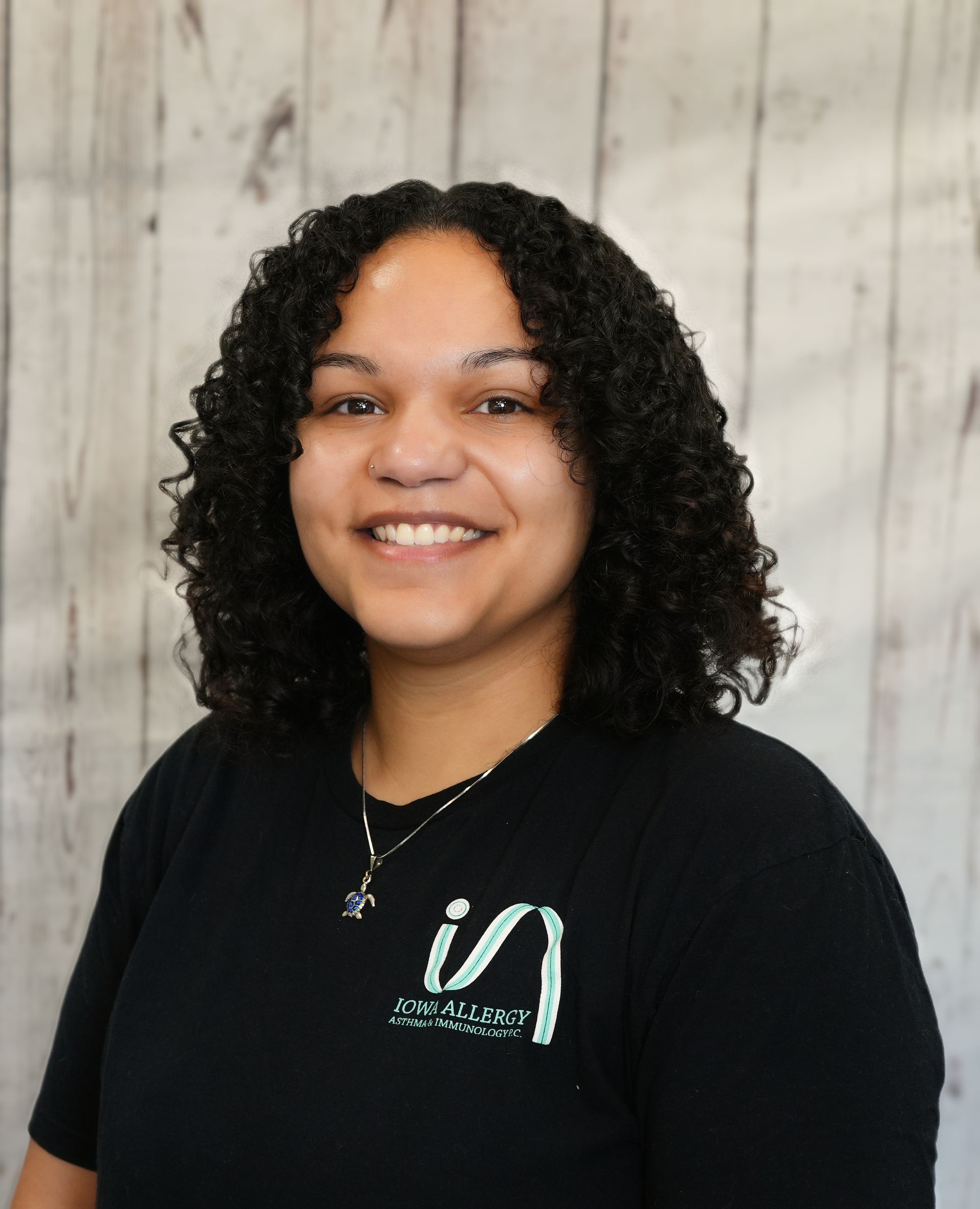 Kymille, Administrative Assistant