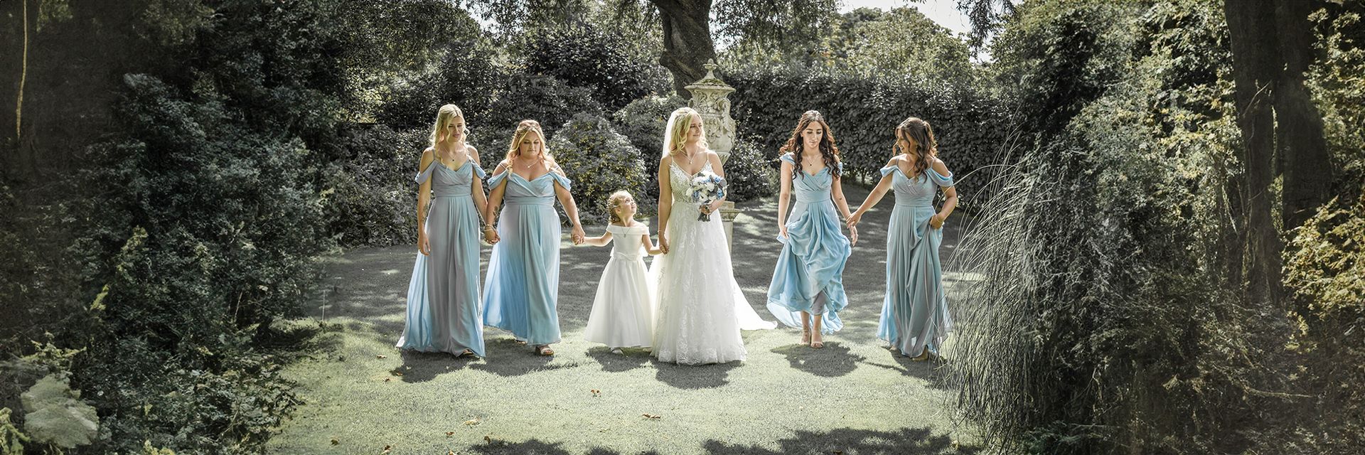 Photography of the bridal party just before the wedding at Bournemouth.