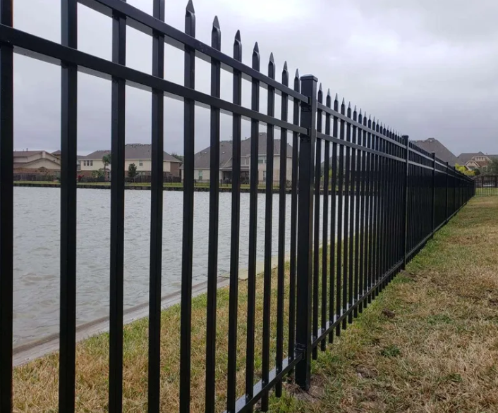 commercial steel fence installation illinois