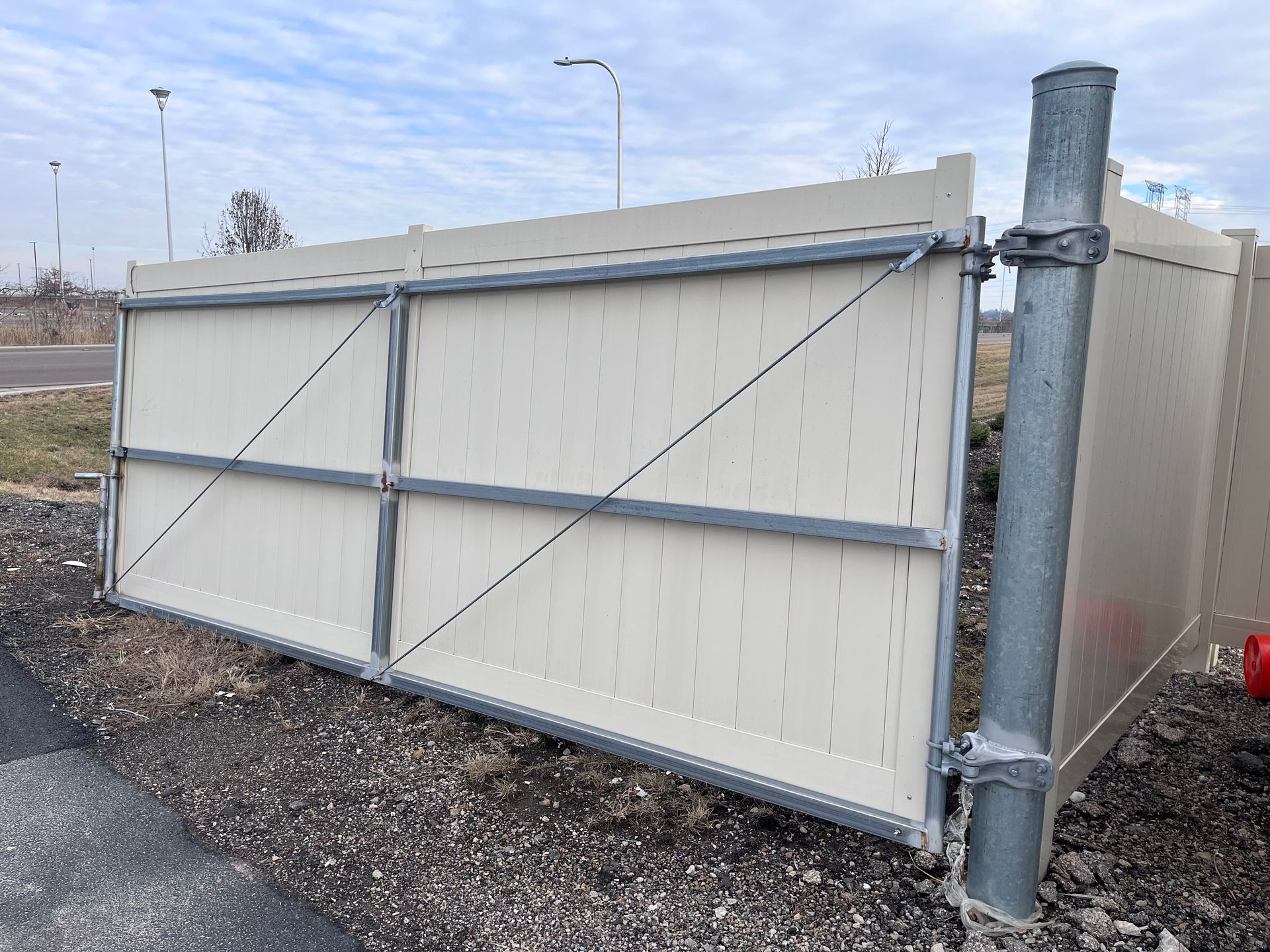 commercial vinyl gates illinois