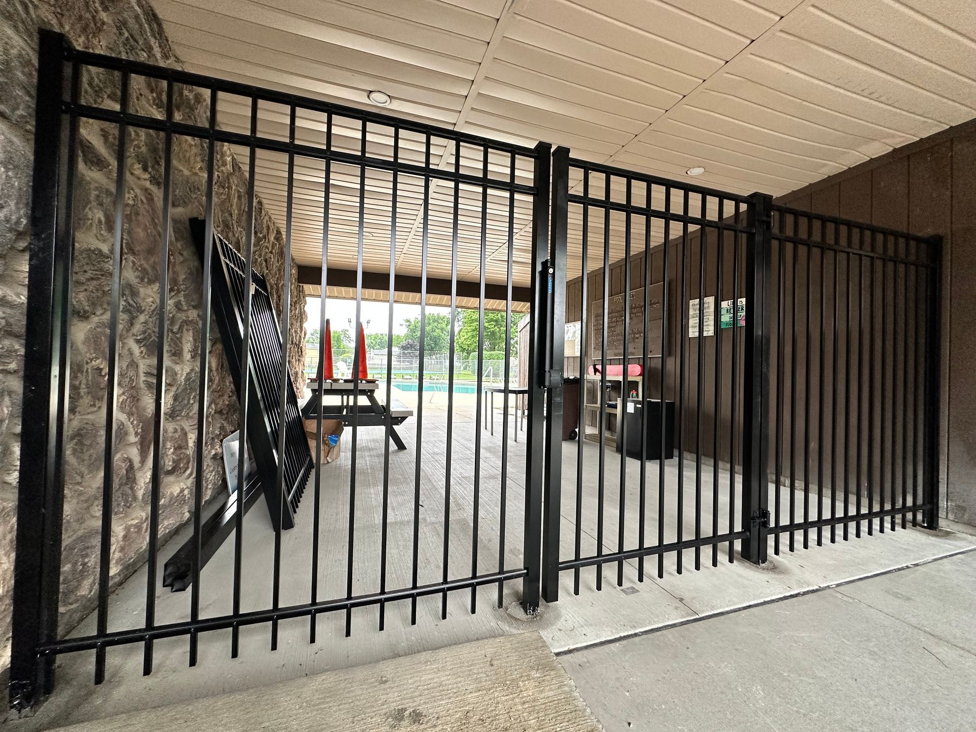 aluminum gate installation Illinois