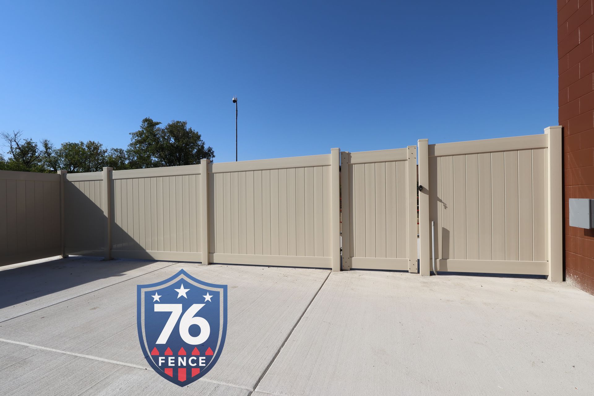 best fence contractor Illinois