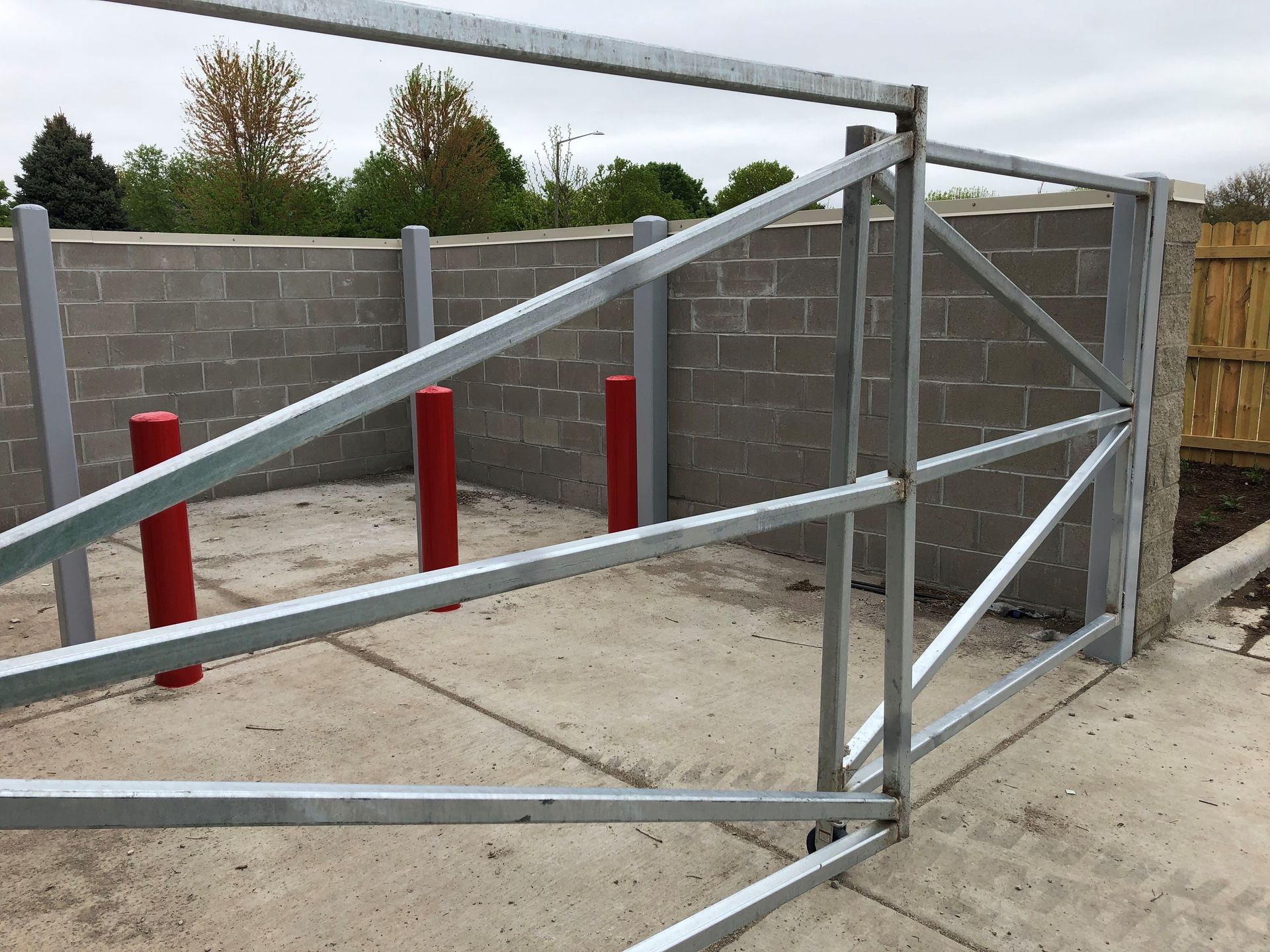 commercial gate installation Illinois