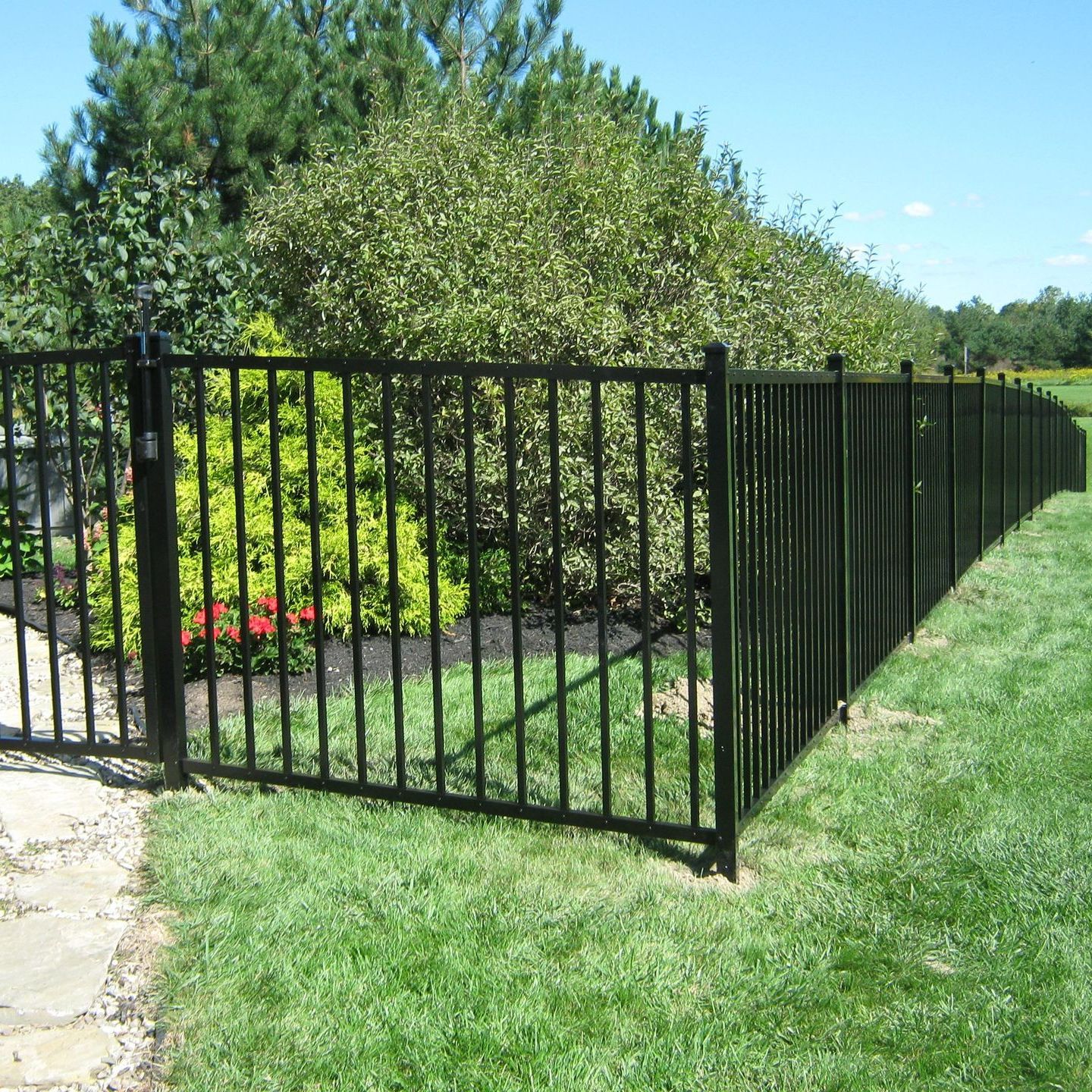 Aluminum Fencing in St Charles, IL