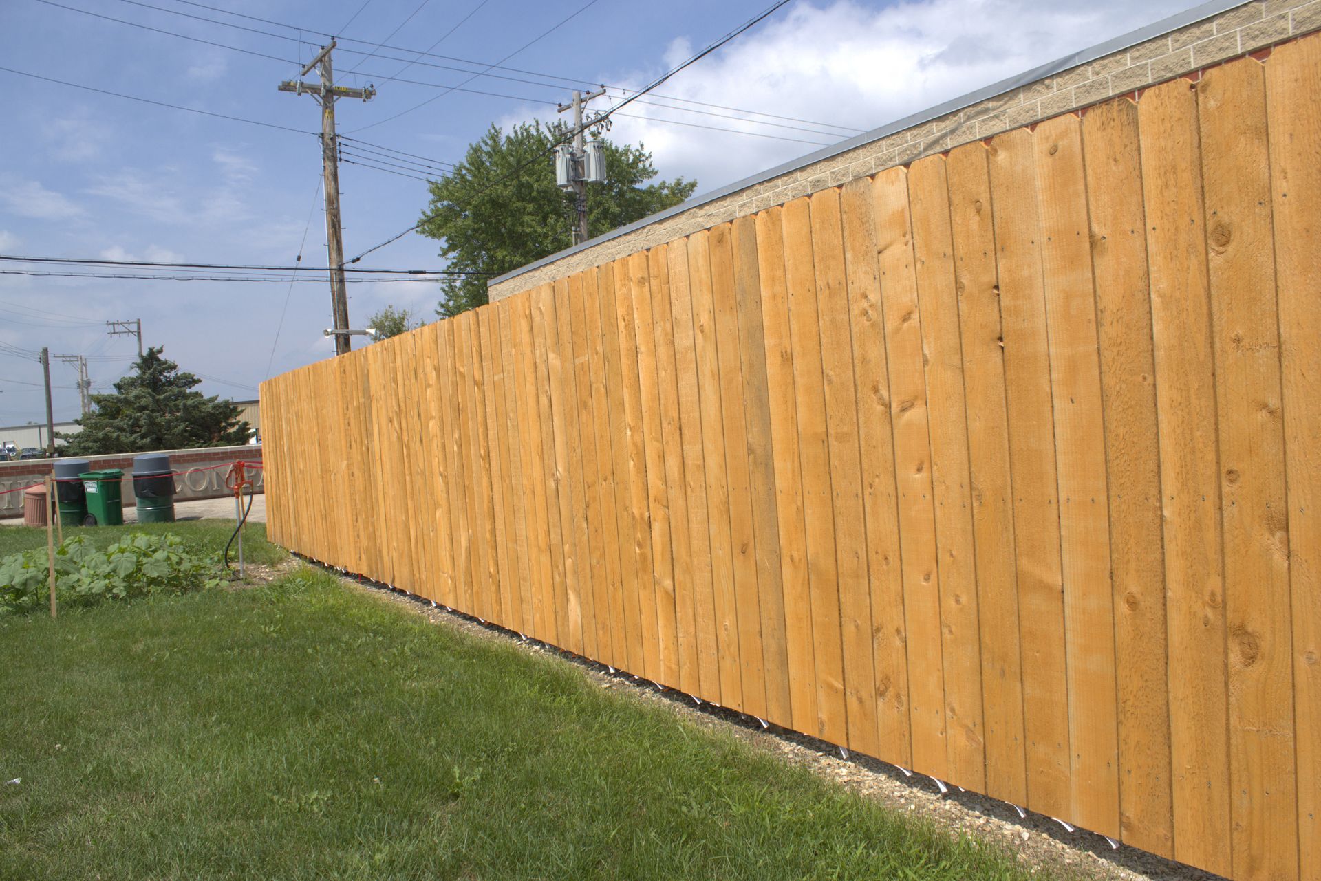 commercial privacy fence installation illinois