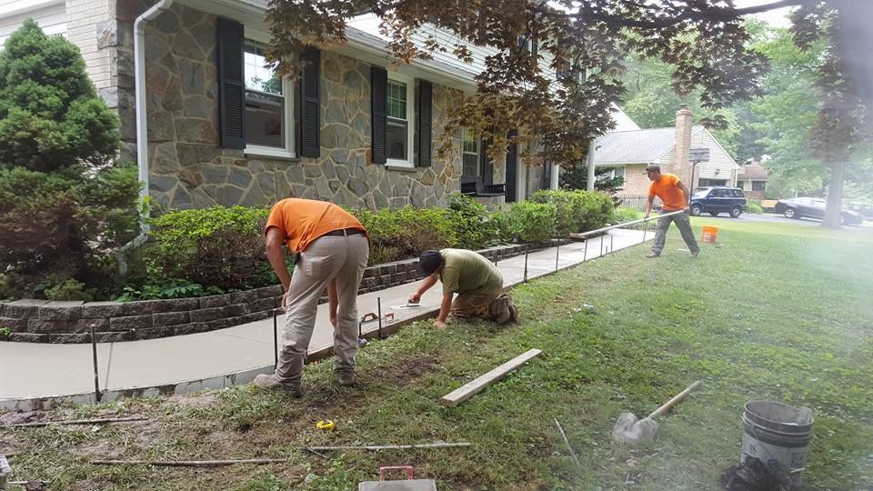 Sidewalk — New Castle, DE — Lopez General Contractors LLC