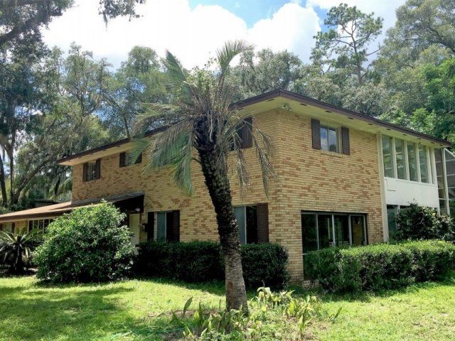 762 NW 22nd Street Exterior