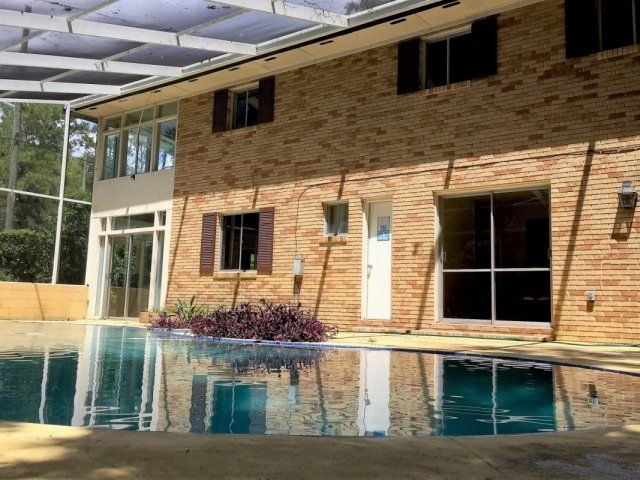 762 NW 22nd Street Pool