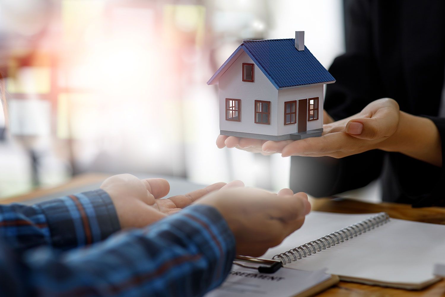 BIENES RAÍCES LEON MÓNICA GARCÍA