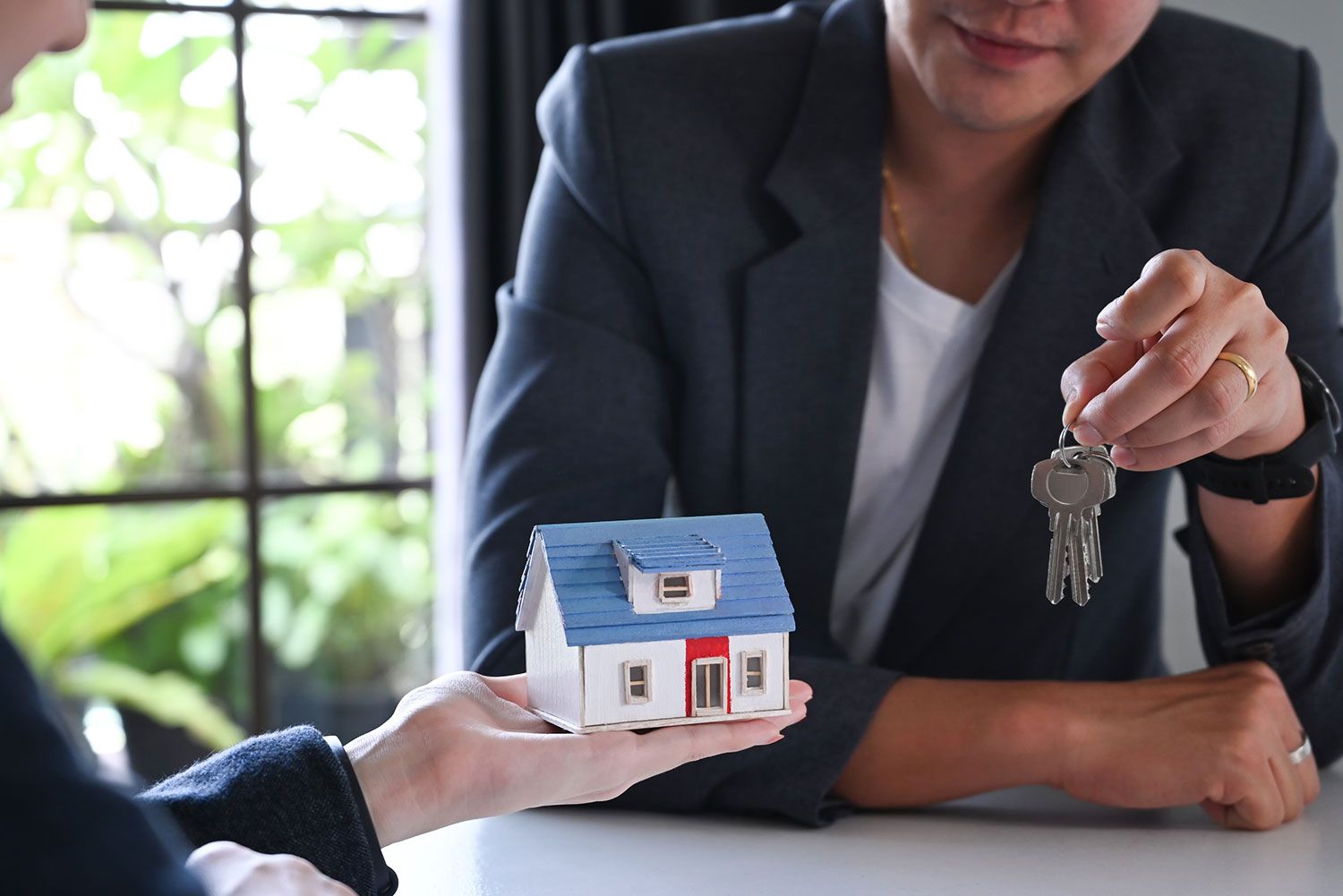 BIENES RAÍCES LEON MÓNICA GARCÍA