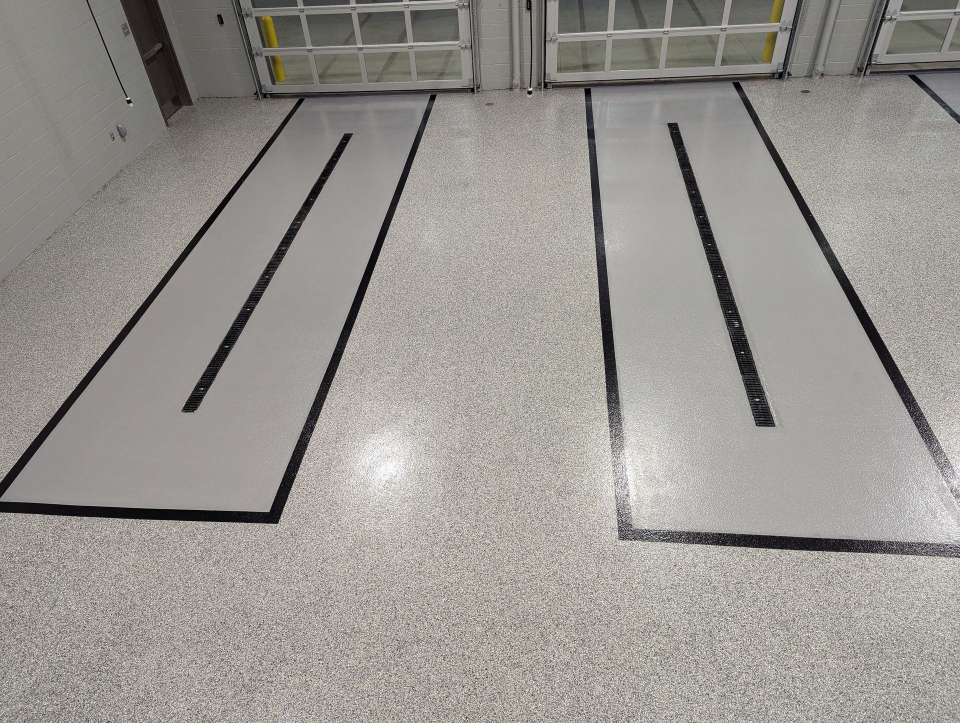 Epoxy Flake Floor in Brevard, NC