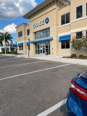 Parking Area — Port Charlette — Gustavo Flores Lawn Service