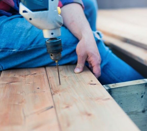 decking installation, repair and refurbishment