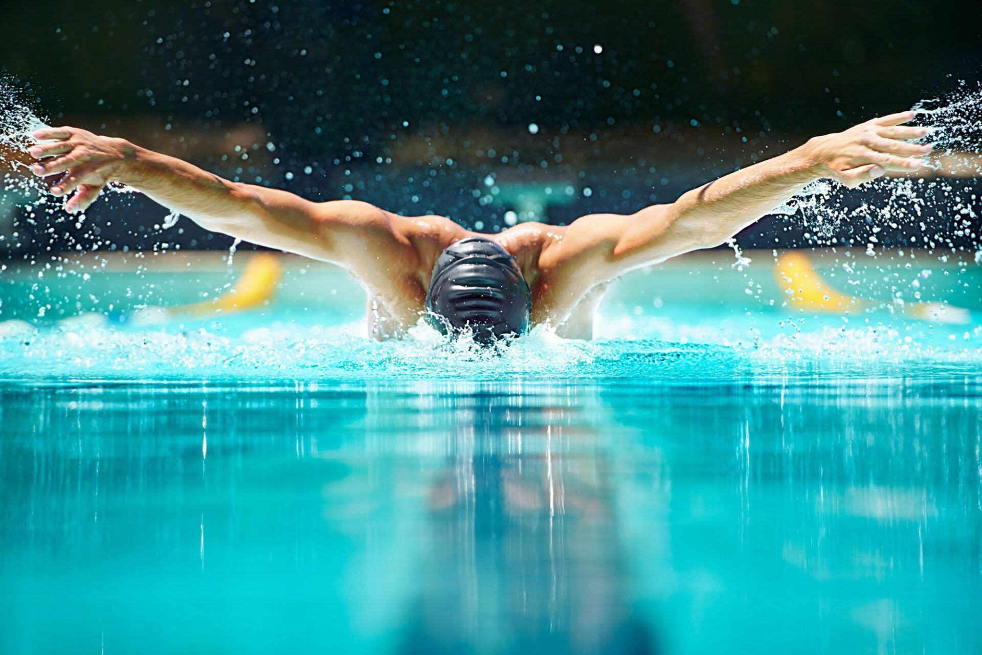 Atleta de natação inclui quiropraxia em seu preparo para as Olimpíadas