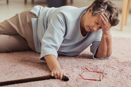 Quiropraxia e prevenção de quedas em idosos