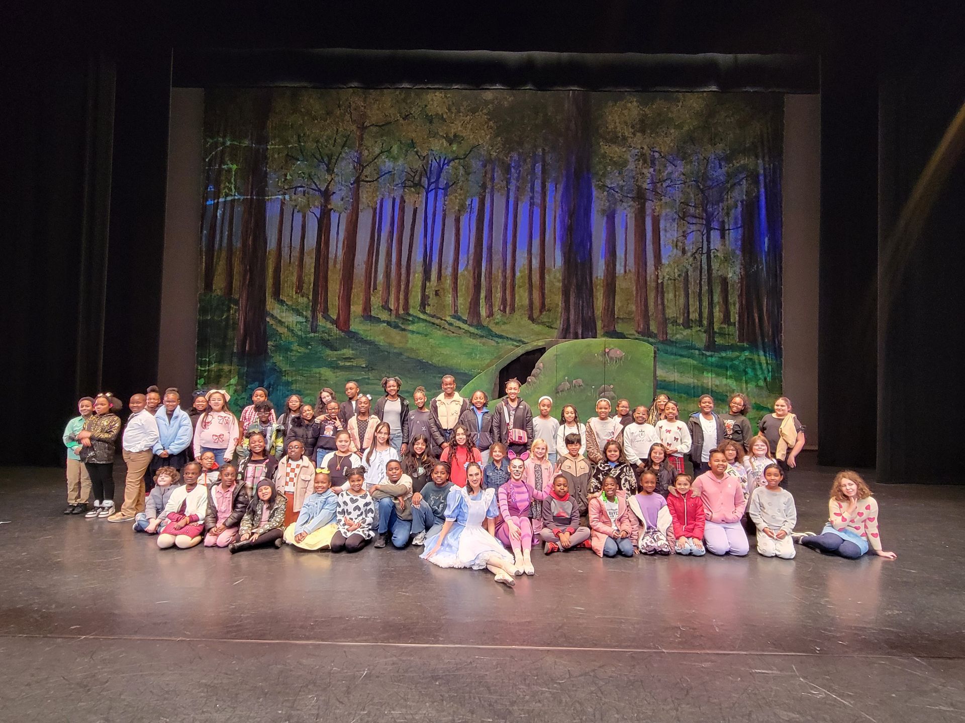Kids enjoyed a perfomance of Alice in Wonderland.