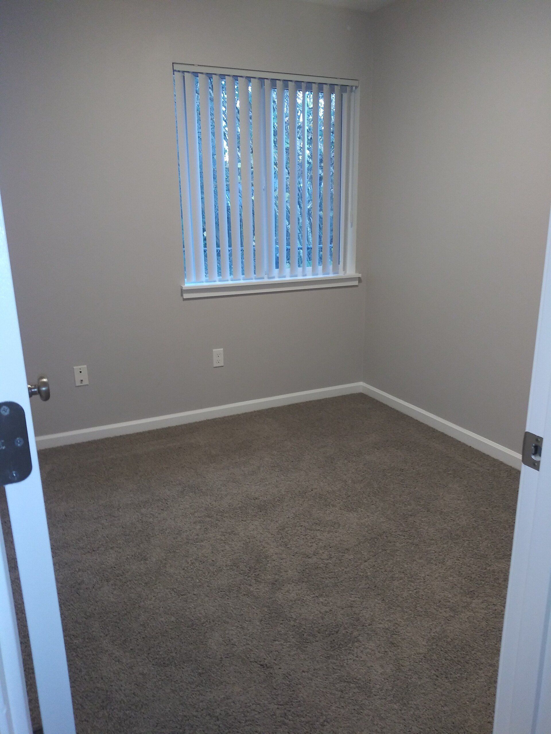 Forest Grove 4-Plex bedroom