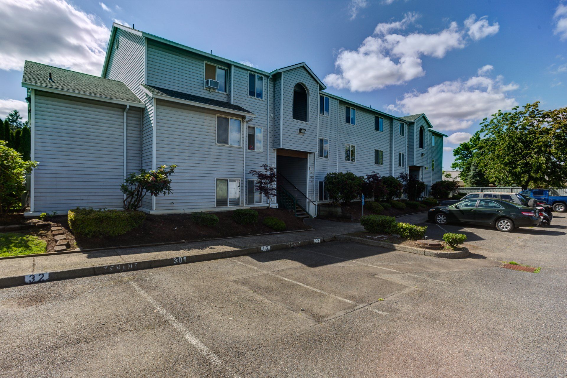 Cascade Village photo gallery