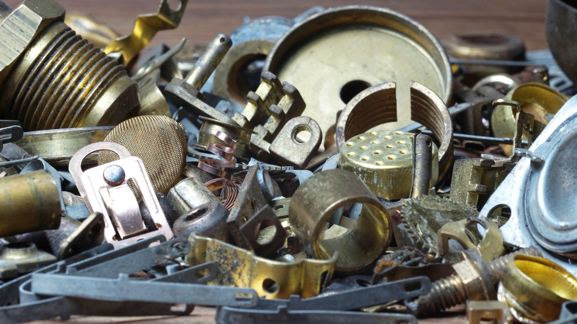 Pile of Various Brass and Metal Scrap Pieces — B & B Scrap Metal in Caloundra, QLD