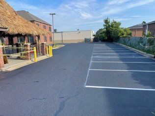 White Striping Paint