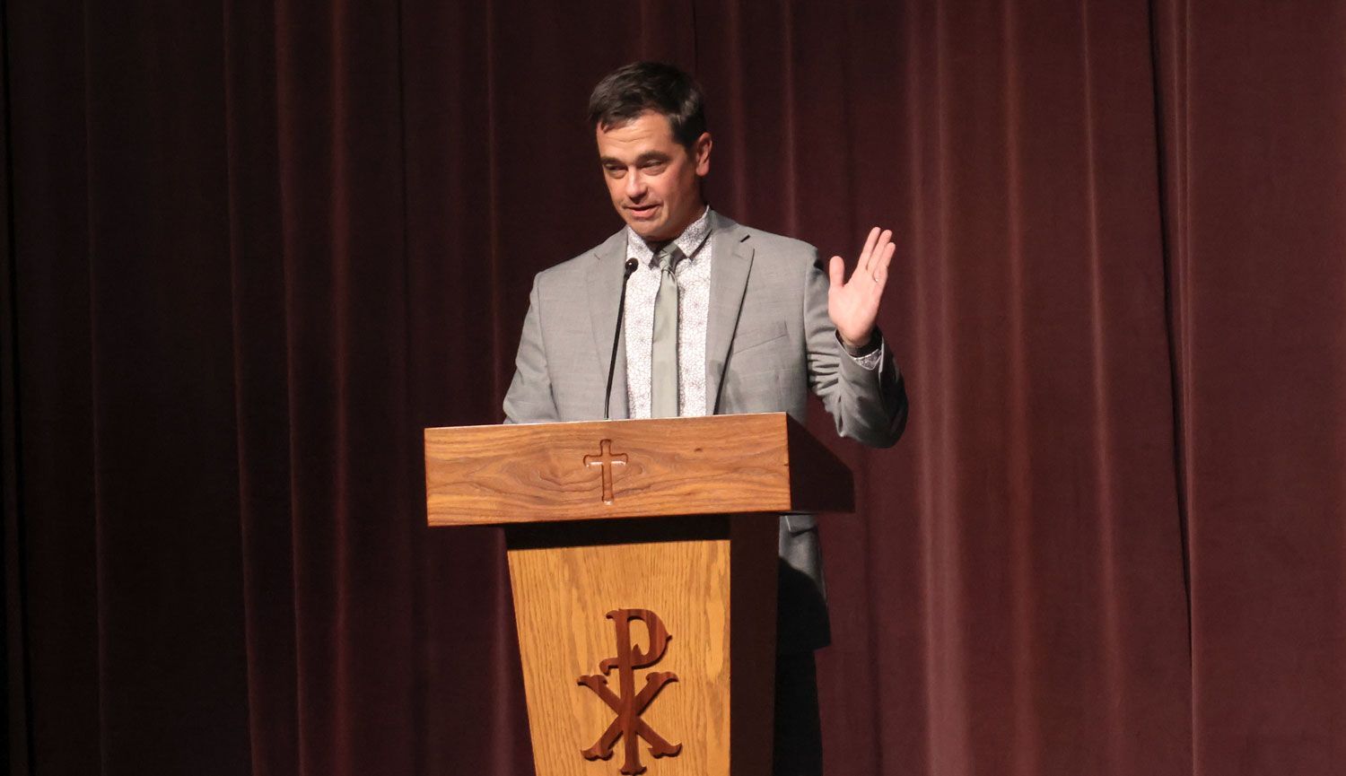 Mr. Kyle Melso, speaking at the NHS Induction