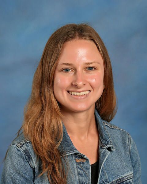 Smiling head shot of Madeline Lange