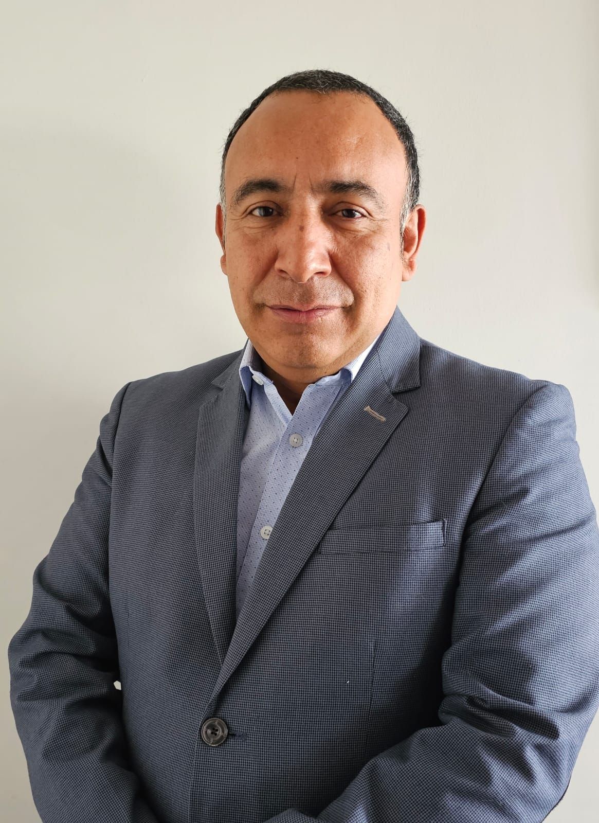 Contador público Universidad La Gran Colombia
Especialización en Dirección Financiera UMECIT-Panamá
Maestría en Dirección Financiera UMECIT-Panamá
Docente Universitario
Consultor con más de 25 años de Experiencia